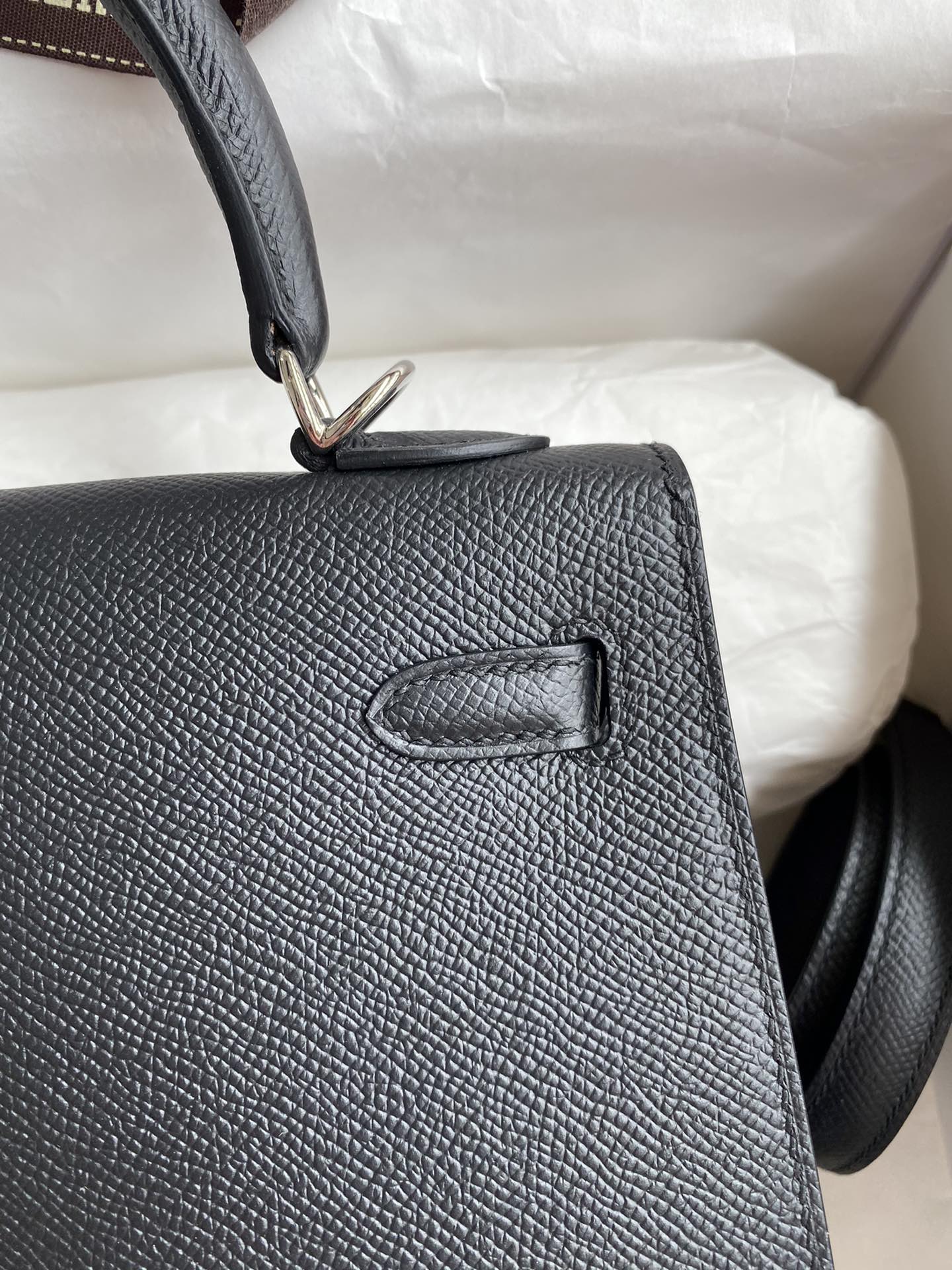 Hermes Kelly 25cm Handbag Shoulder Bag in Black Epsom Leather